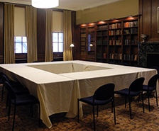 Lubin House library
